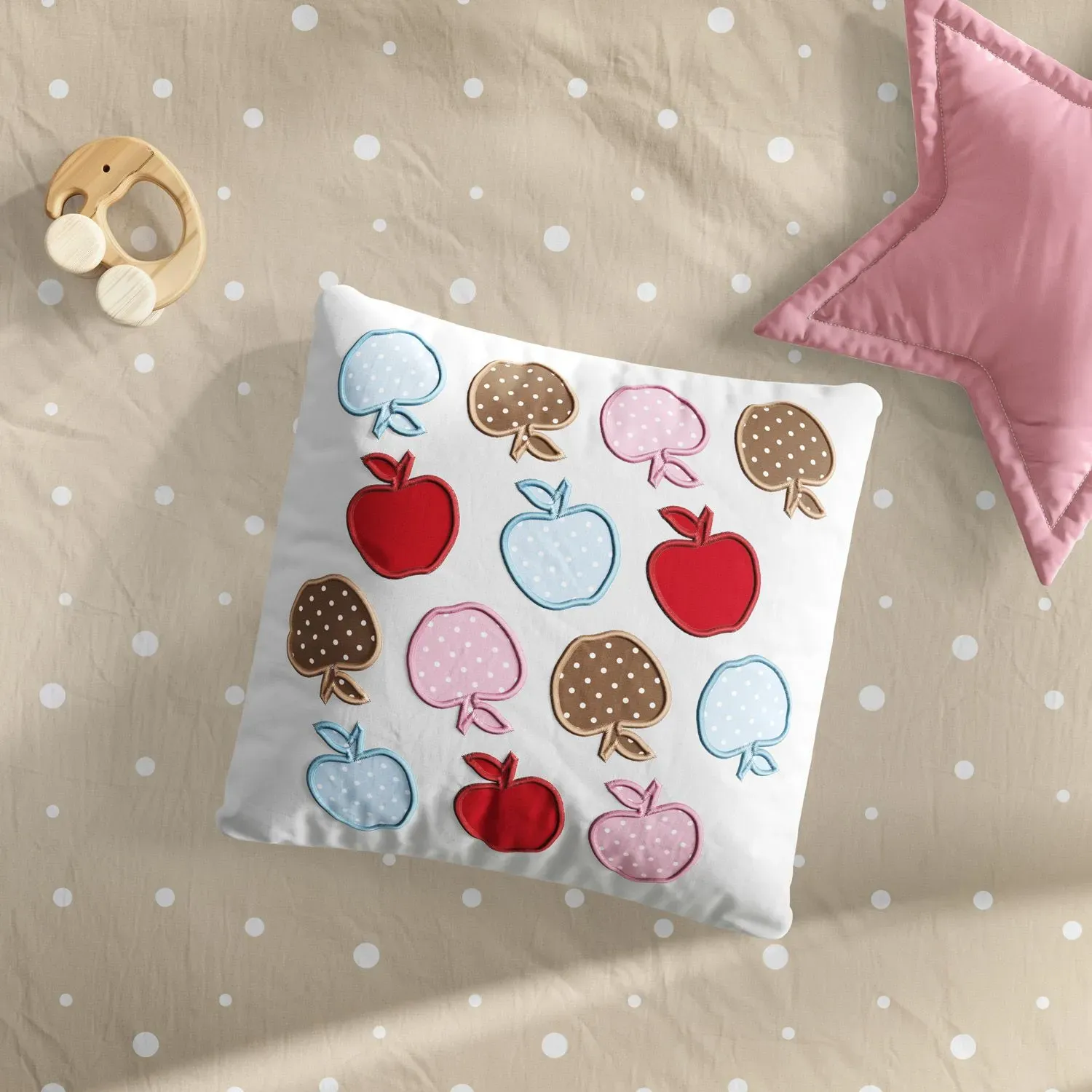 Almofada Quadrada Maçãs Coloridas