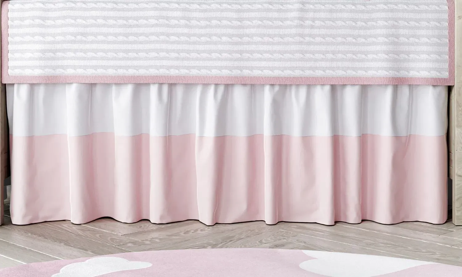 Saia de Berço Rosa e Branca Princesinha da Mamãe