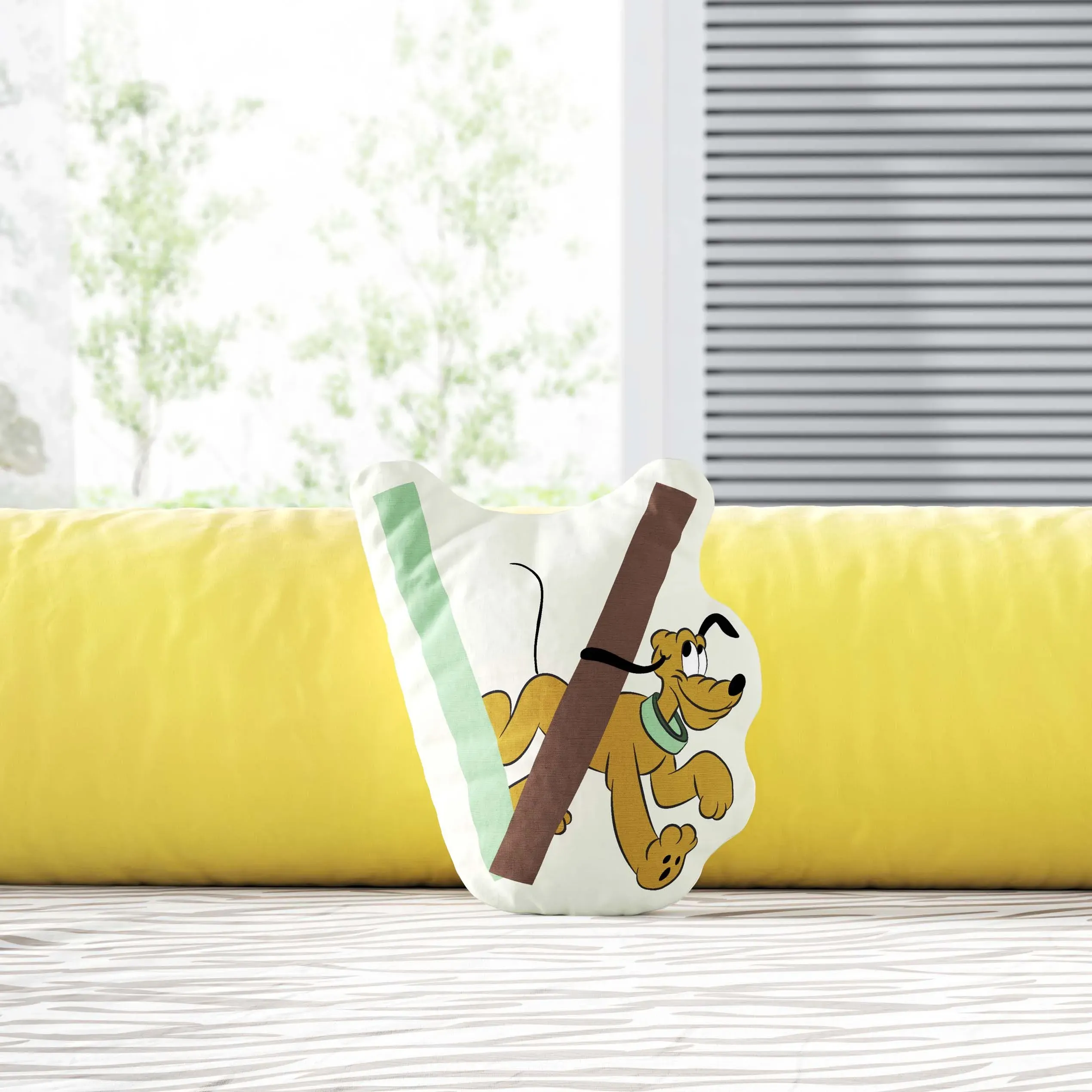 Almofada Pluto Safári Letra V 20cm